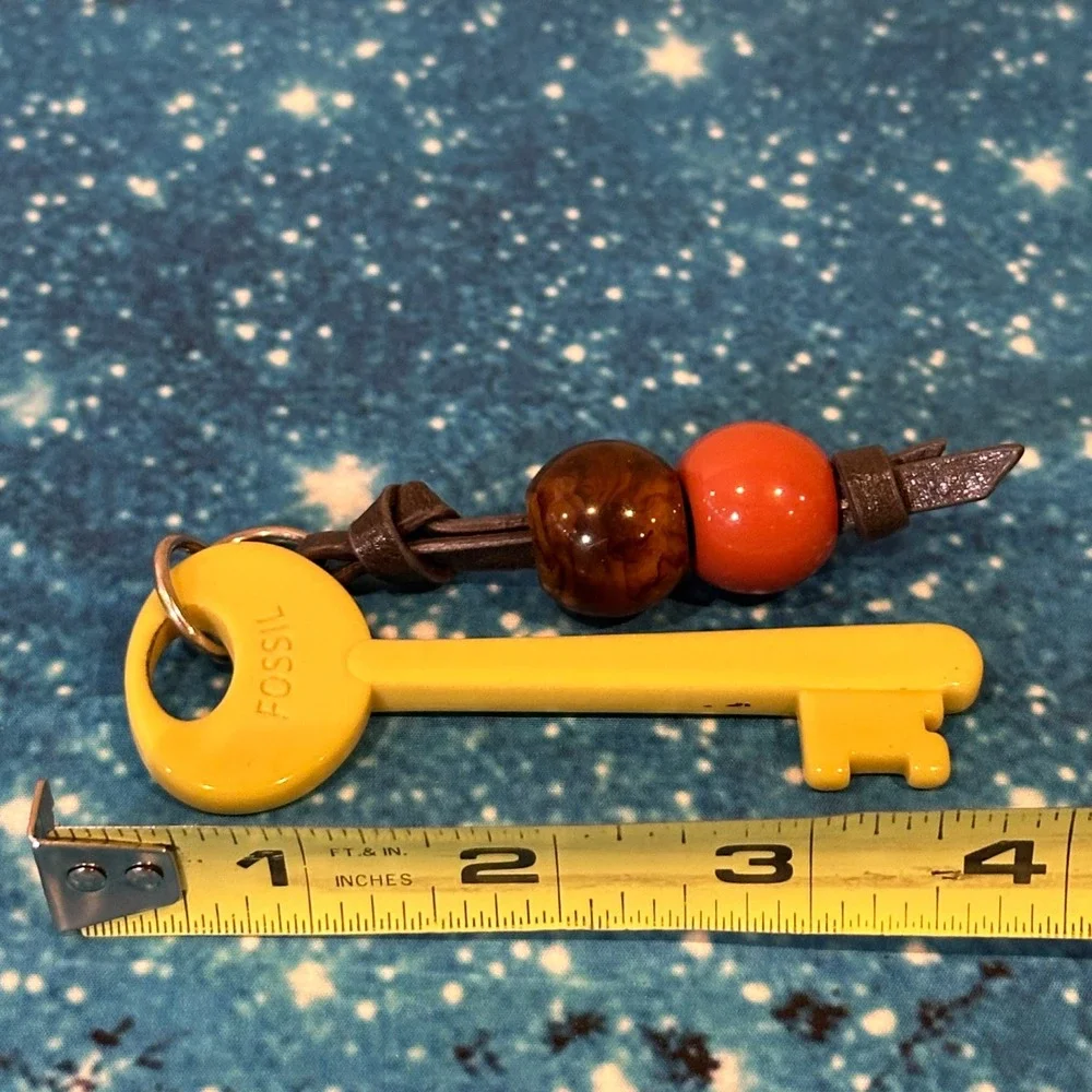 Fossil Yellow Key Bag Charm Leather Cord Marbled Tortoise Orange Beads